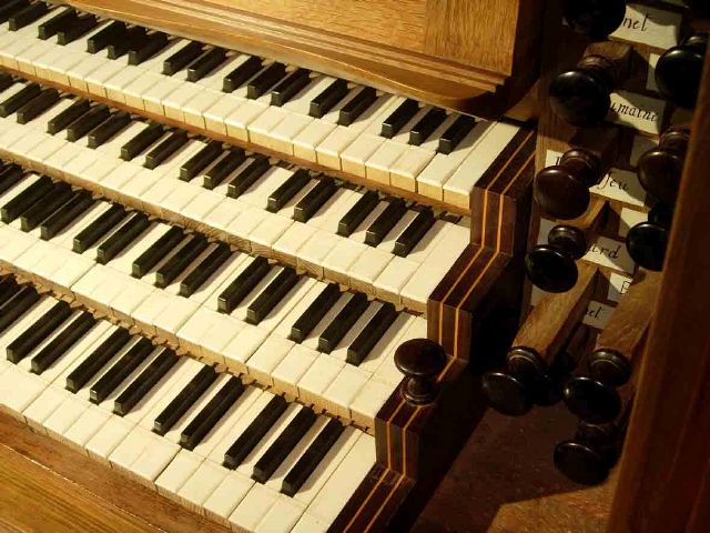 Quatre claviers